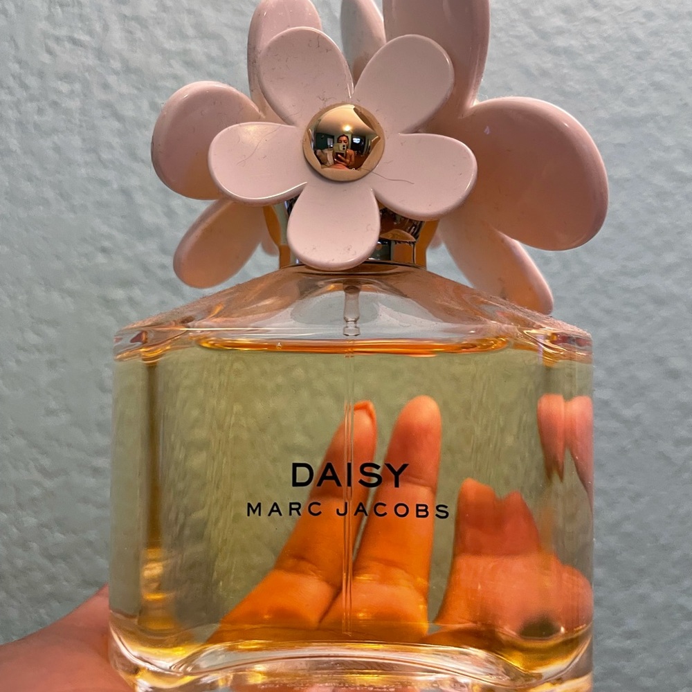 Daisy by Marc Jacobs